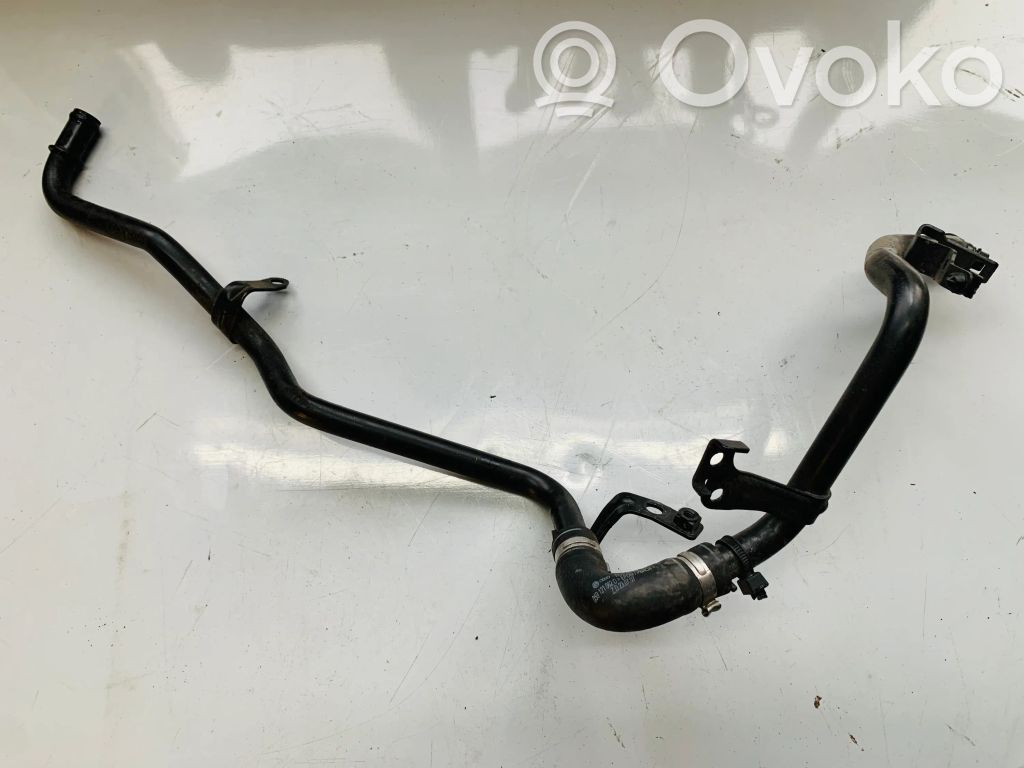 Audi Q5 SQ5 8R Engine coolant pipe/hose 