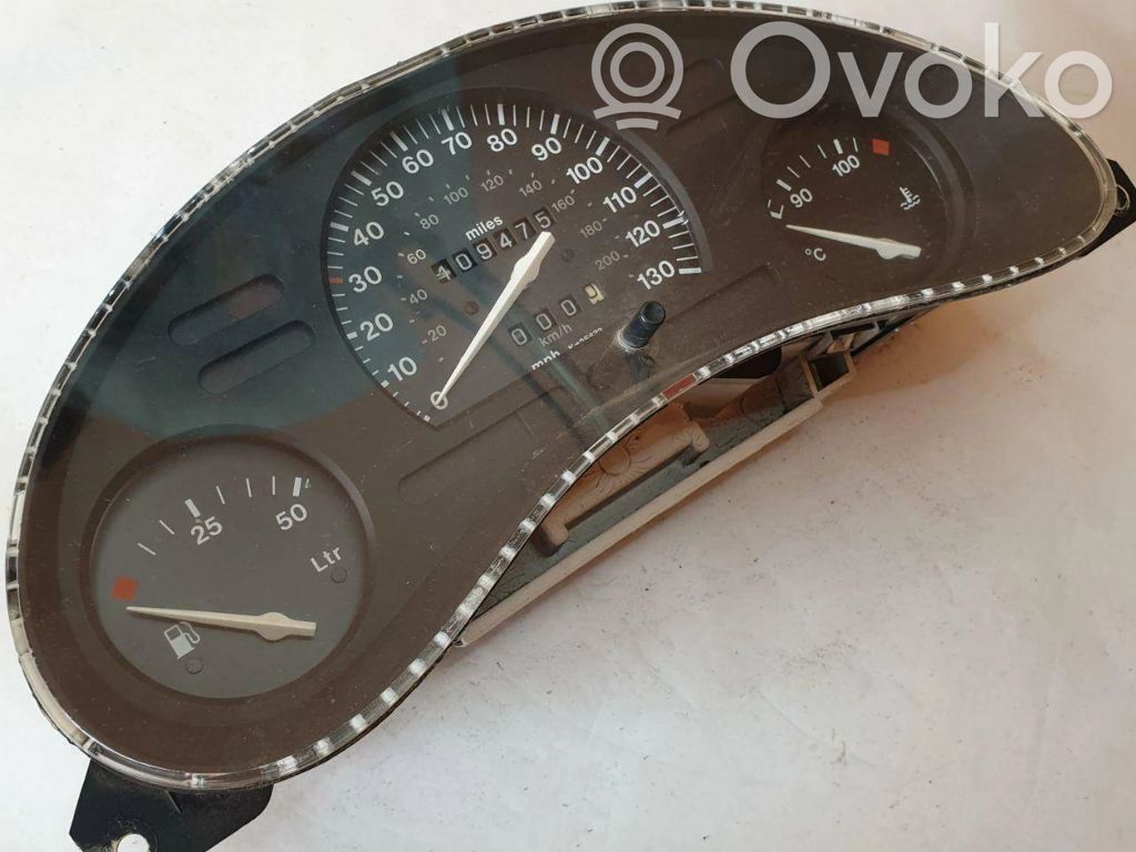 Opel Corsa B Speedometer (instrument cluster) 