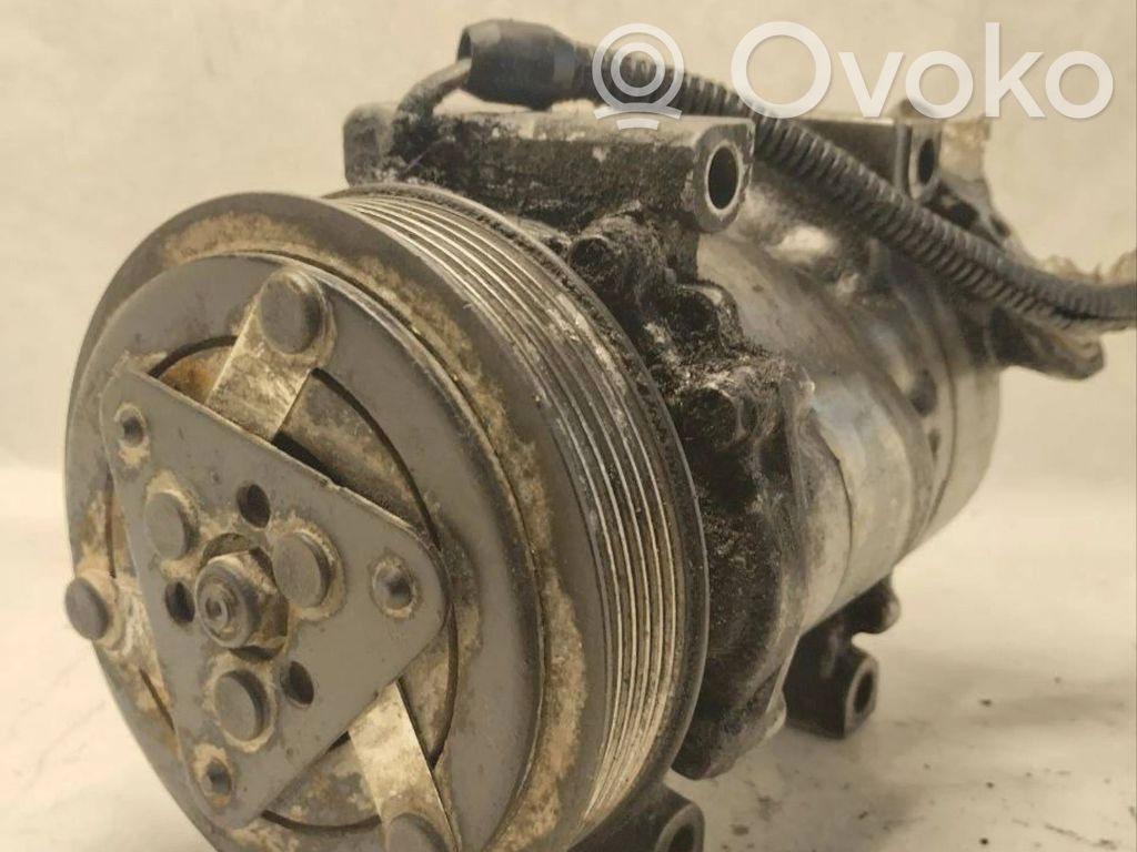 Renault Clio II Air conditioning (A/C) compressor (pump) 