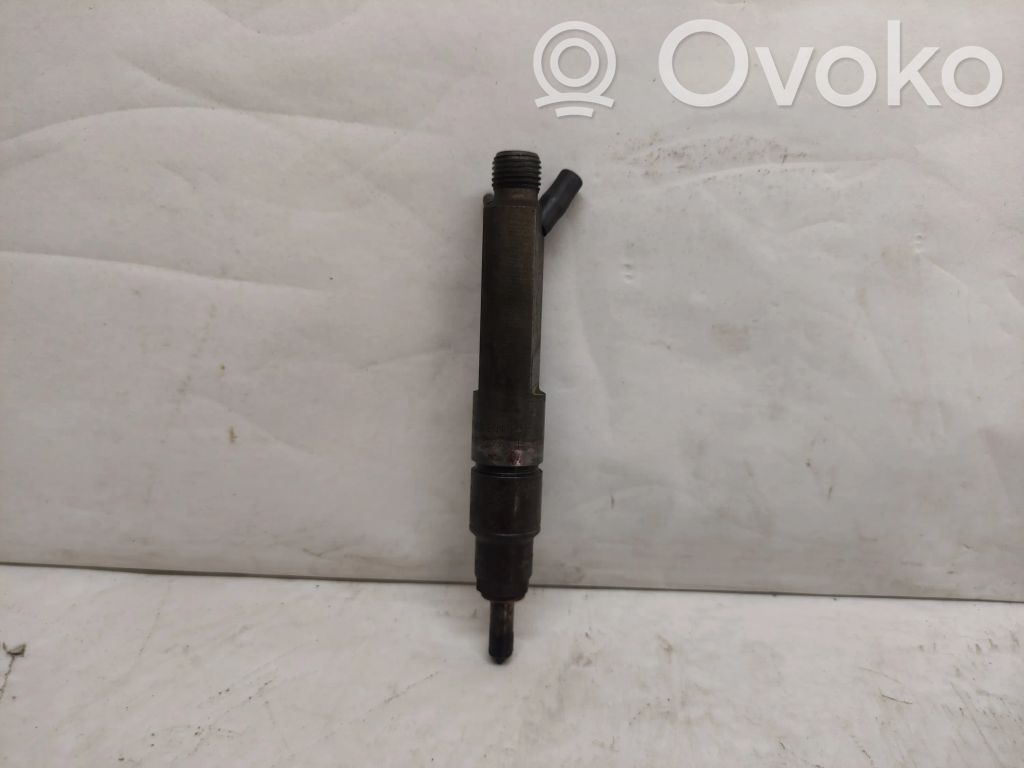 Audi A4 S4 B5 8D Inyector de combustible 