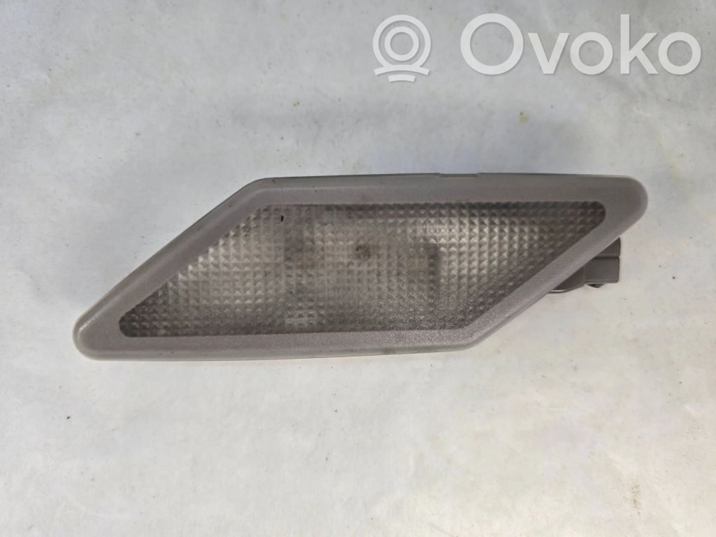 Takaistuimen valo   1387038