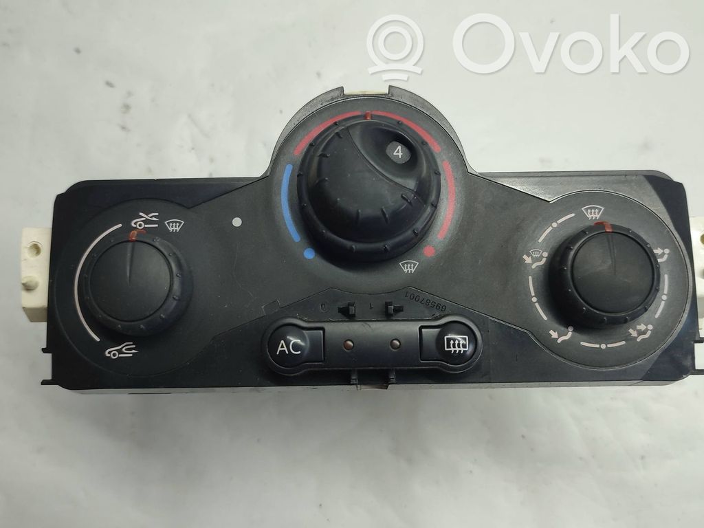 Renault Megane II Climate control unit 