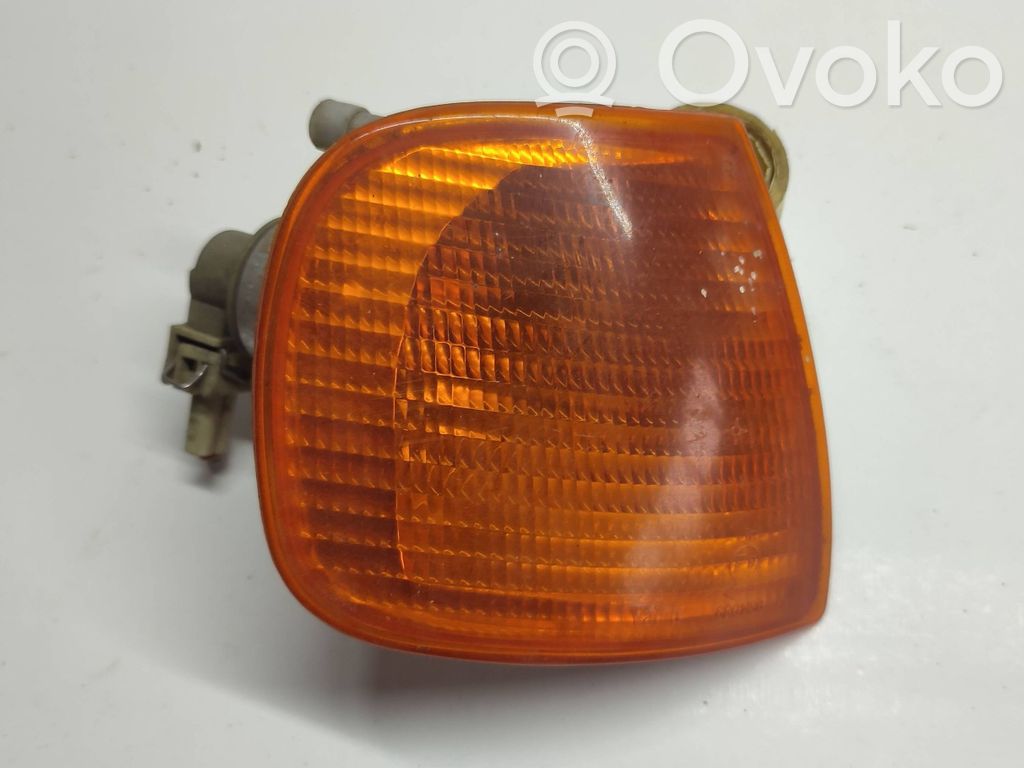 Volkswagen Polo III 6N 6N2 6NF Priekšējais pagrieziena lukturis 