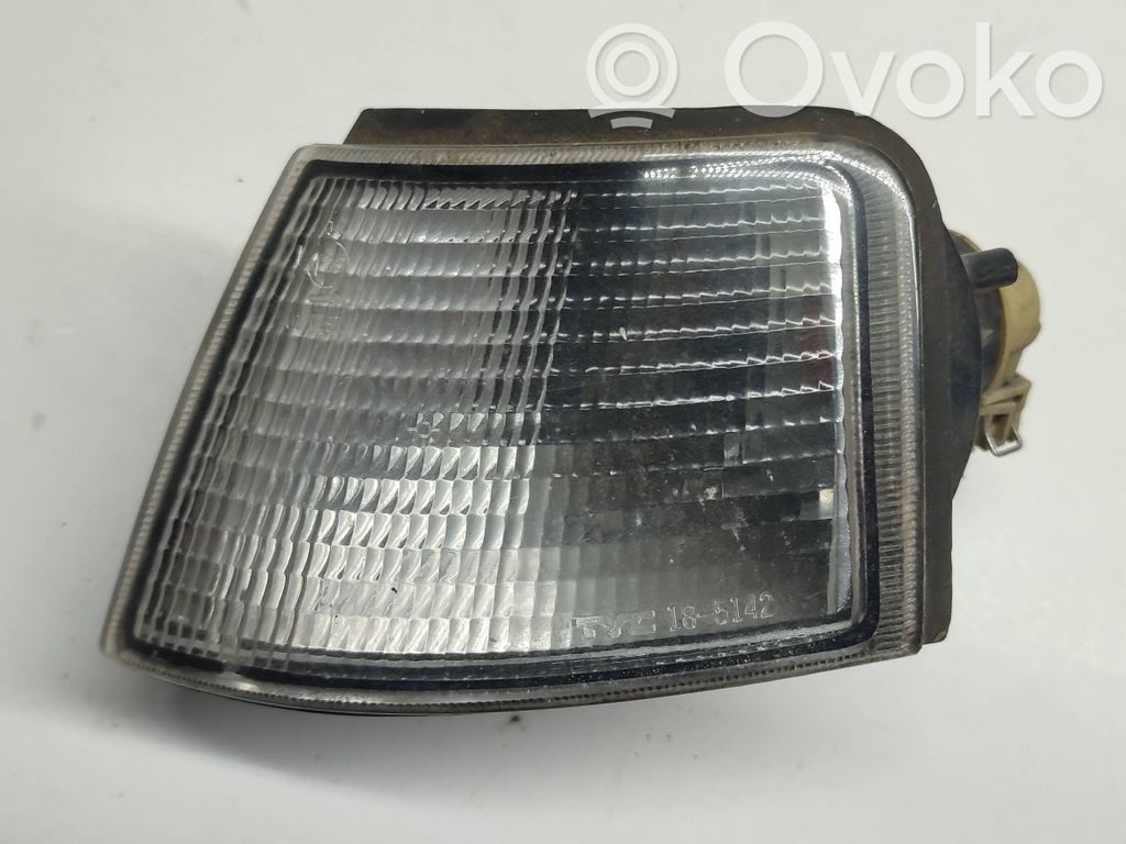 Seat Toledo I (1L) Lampa przednia 