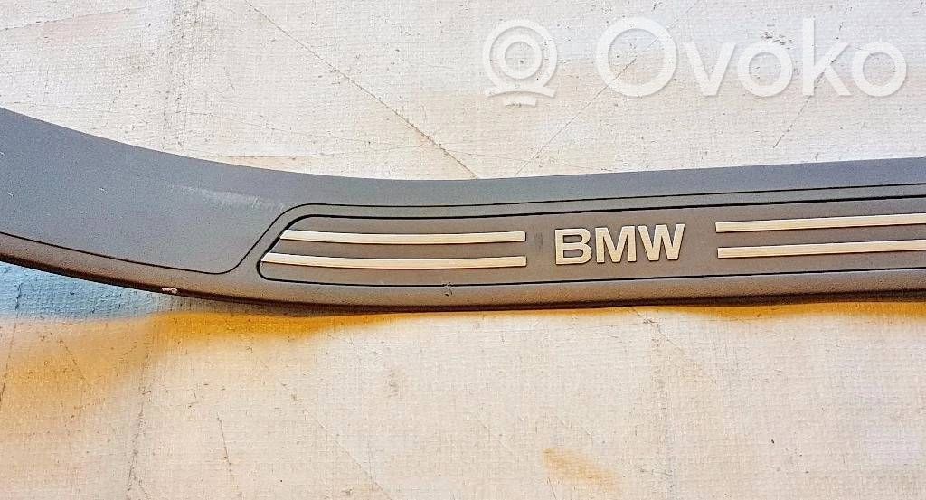 BMW 7 E38 Capac prag spate 