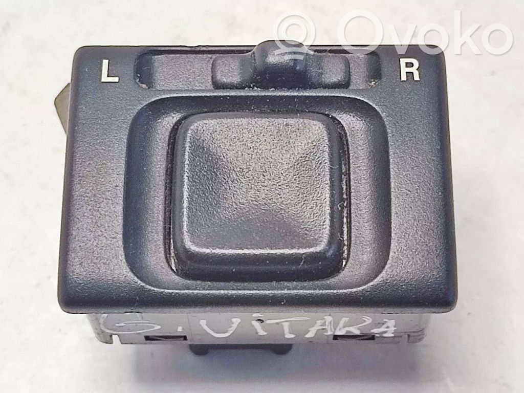 Suzuki Grand Vitara I Wing mirror switch 