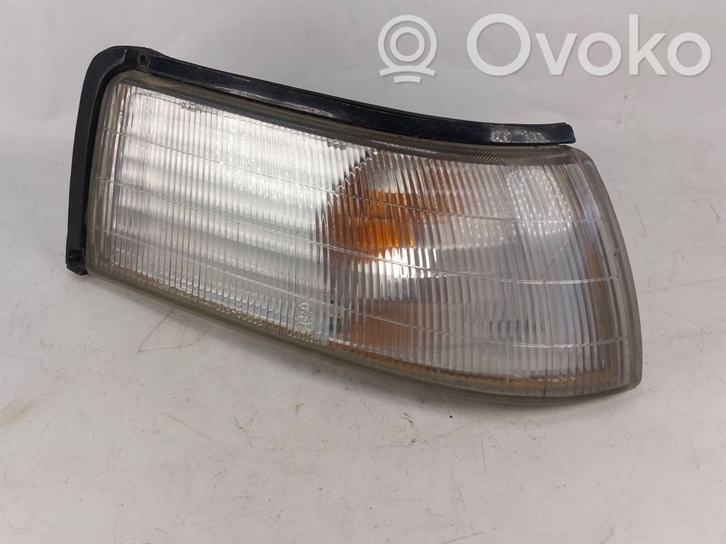 Mazda 626 Front indicator light 