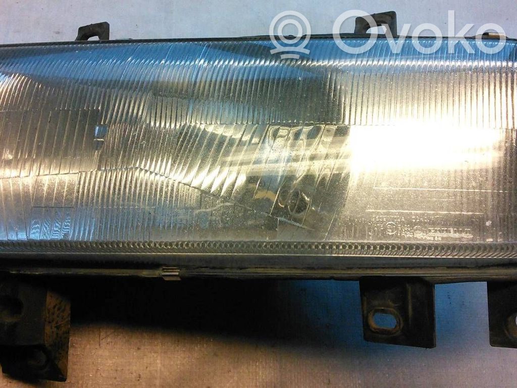 Renault Master II Headlight/headlamp 