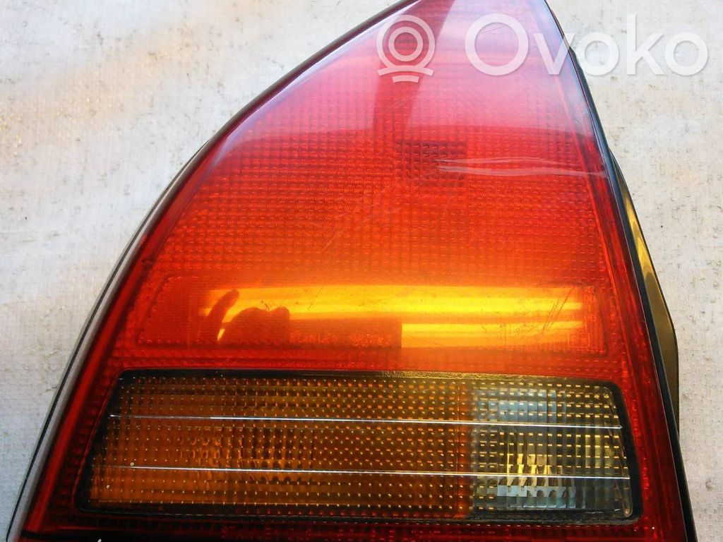 Honda Prelude Luz trasera/de freno 