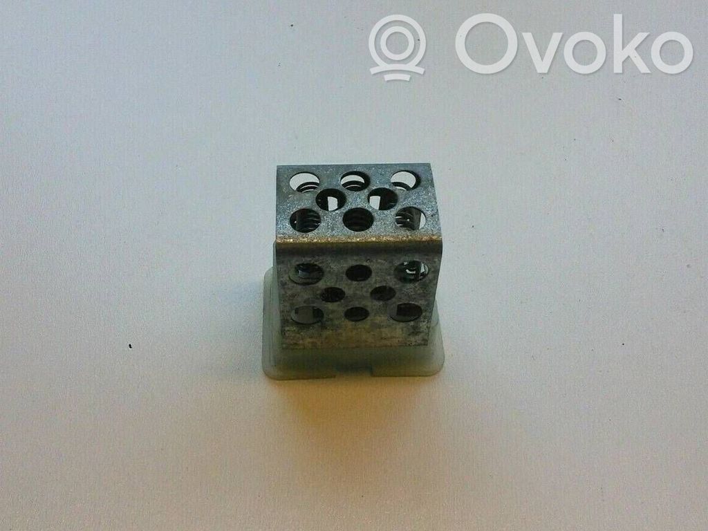 Opel Omega B1 Heater blower motor/fan resistor 