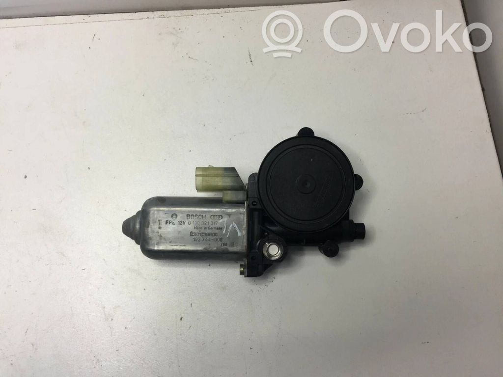 Land Rover Range Rover P38A Silniczek podnoszenia szyby drzwi tylnych 