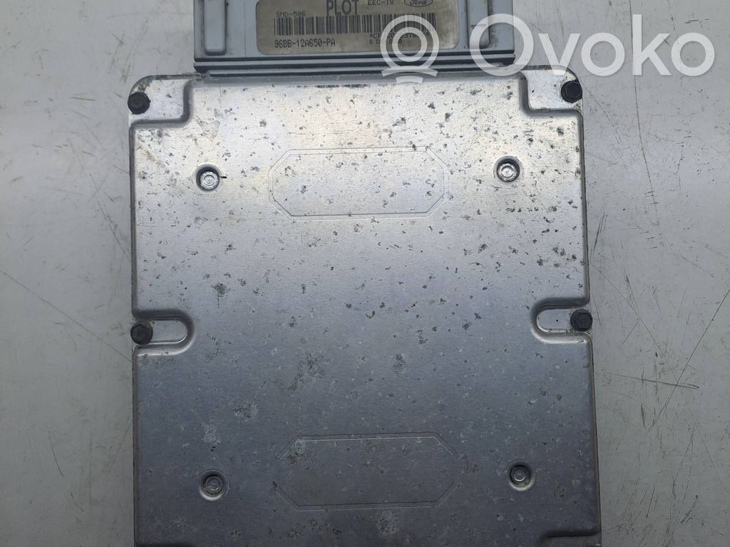 Ford Mondeo MK I Engine control unit/module 