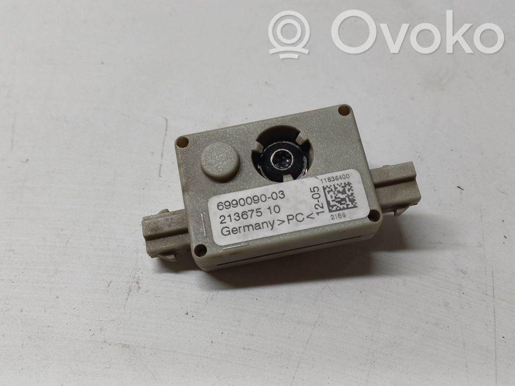 BMW 3 E90 E91 Amplificator antenă aeriană 