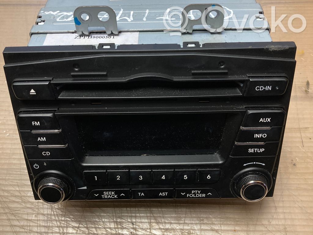 Panel / Radioodtwarzacz CD/DVD/GPS   961702T350CA,5221620,10R035456