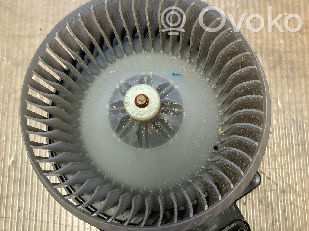 Toyota Avensis T270 Heater fan/blower 