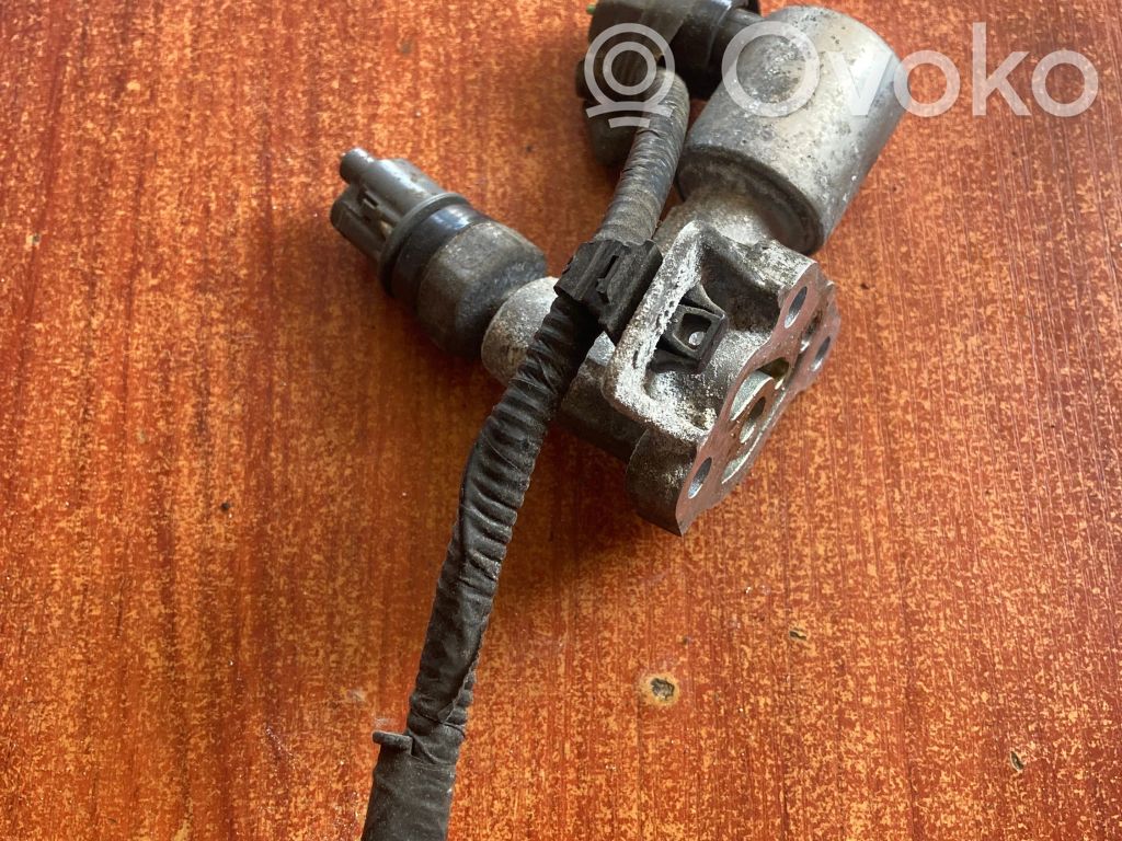 Sensor de presión del aceite   K5T45597