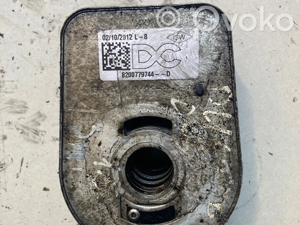 Dacia Duster Engine oil radiator 