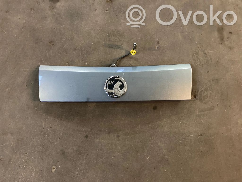 Opel Antara Barra de luz de la matrícula/placa de la puerta del maletero 