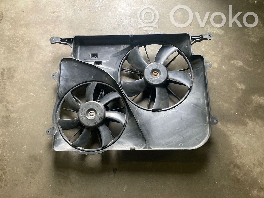 Chevrolet Captiva Radiator cooling fan shroud 