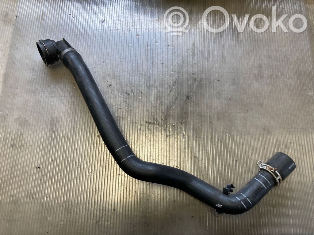 Ford Kuga II Engine coolant pipe/hose 