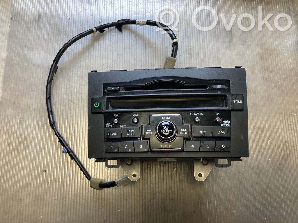 Honda CR-V Radio/CD/DVD/GPS head unit 