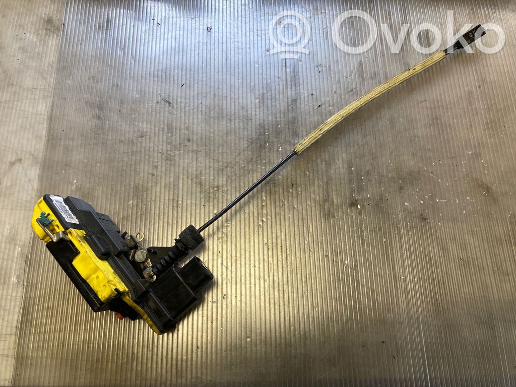 Volvo XC90 Rear door lock 