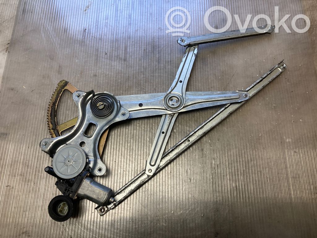 Lexus RX 300 Macara ușă față cu motor 