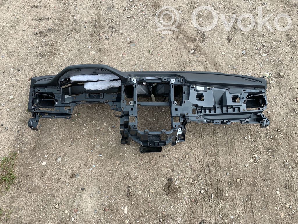 Subaru Outback (BT) Panel de instrumentos 