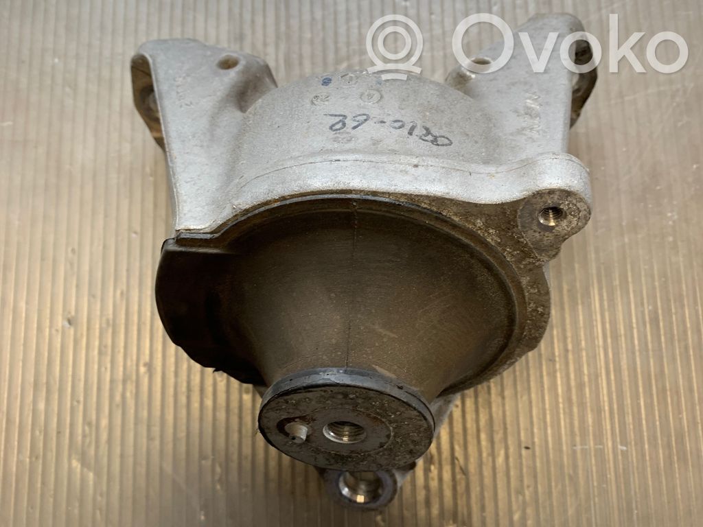 Engine mount bracket   21T1G