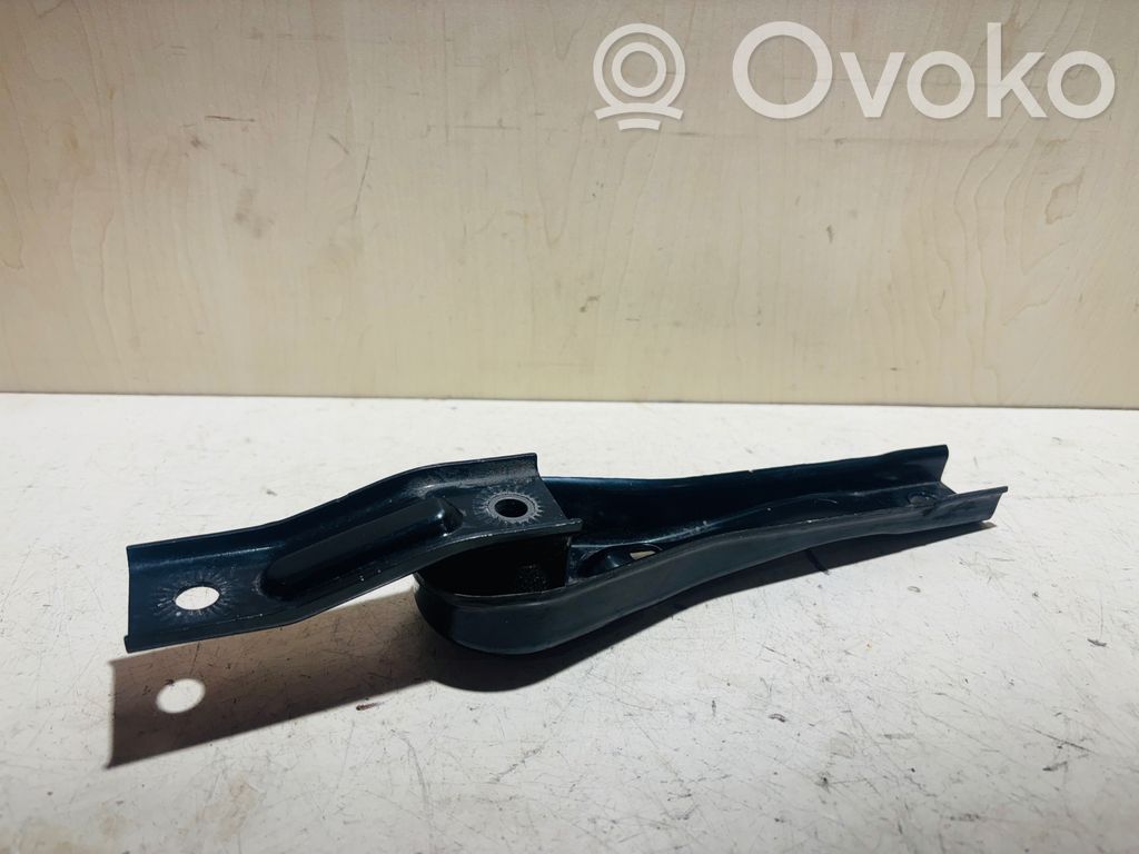 Skoda Octavia Mk3 (5E) Gearbox mounting bracket 