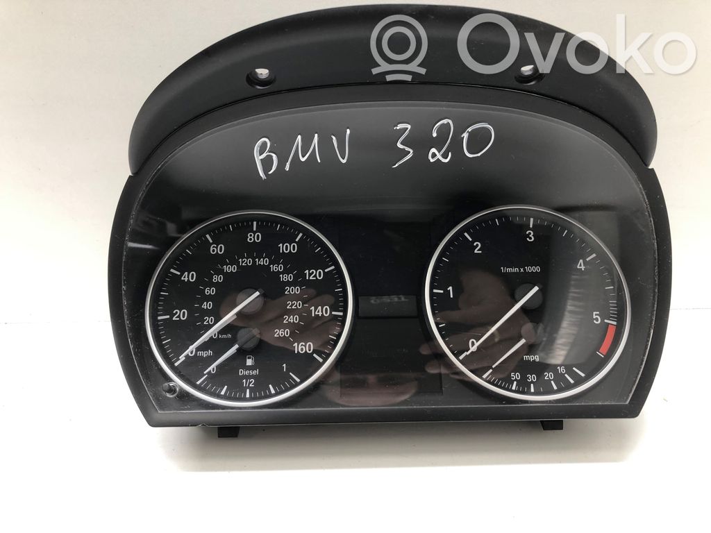 BMW 3 E90 E91 Nopeusmittari (mittaristo) 