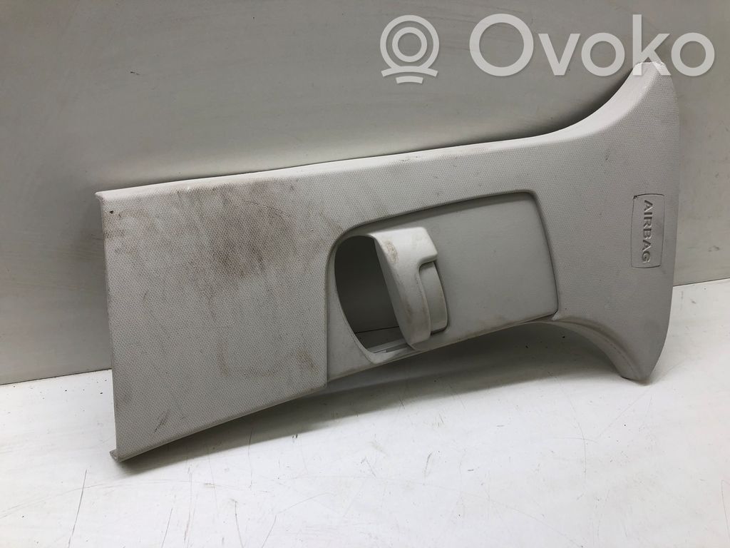 Ford Focus Pilar (B) (superior) 