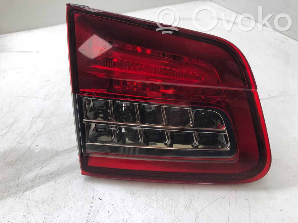 Citroen C5 Aizmugurējais lukturis pārsegā 