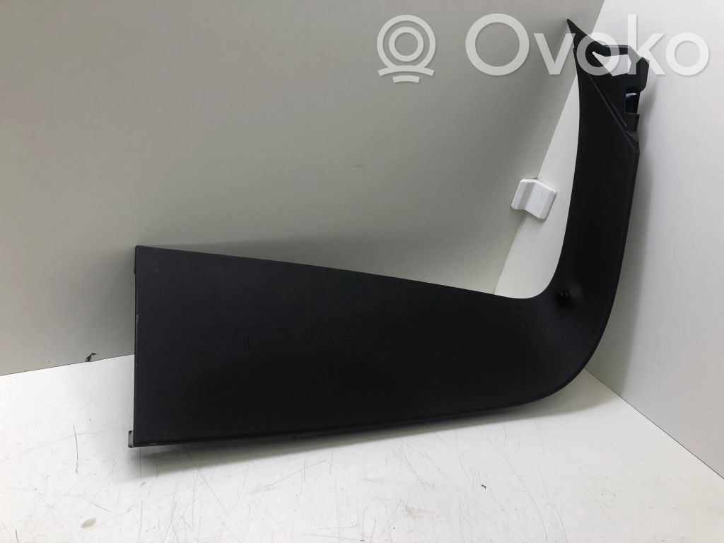 Opel Astra K Garniture de hayon 