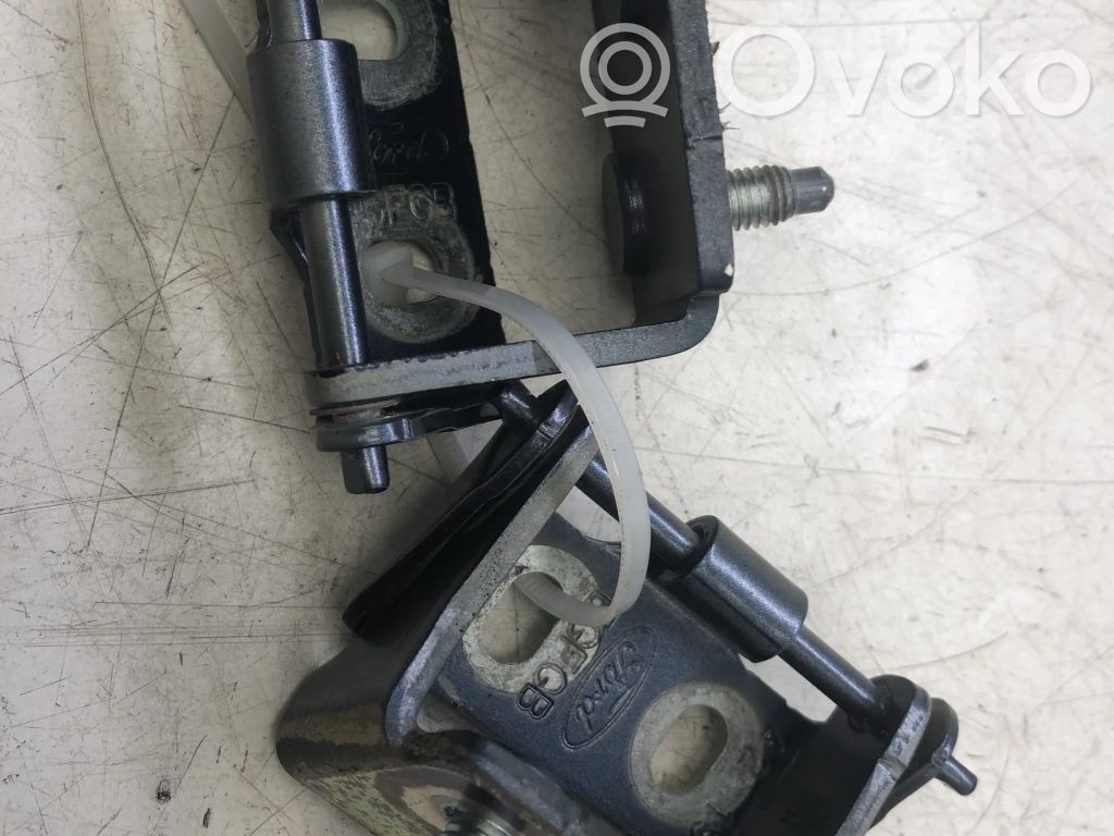 Ford Fiesta Loading door hinge set 