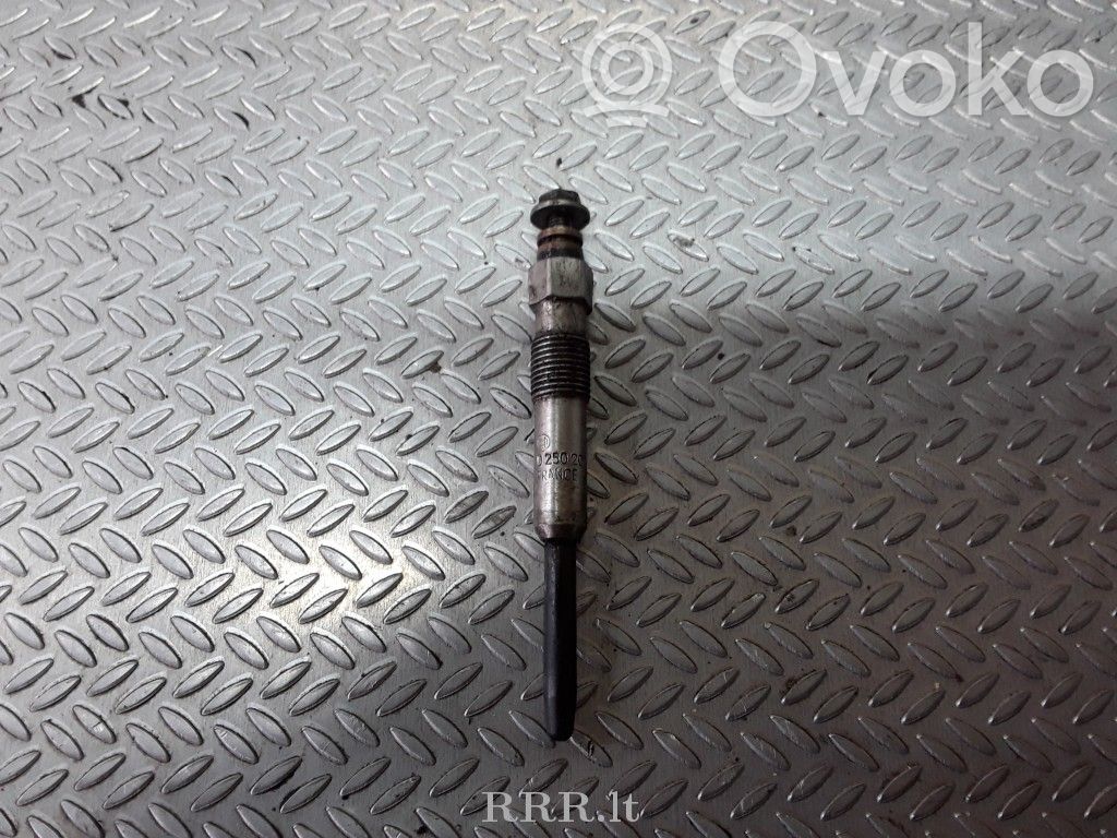 Toyota Corolla E110 Glow plug 