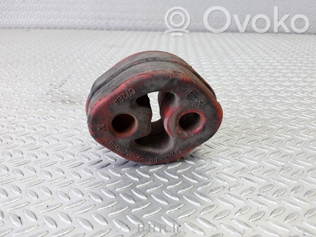 Держатель глушителя   3M515A262