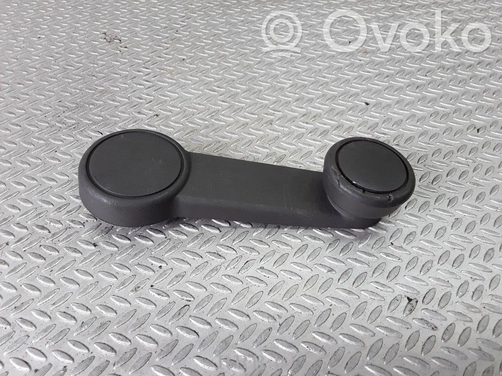 Ford Focus Loga atvēršanas rokturis 
