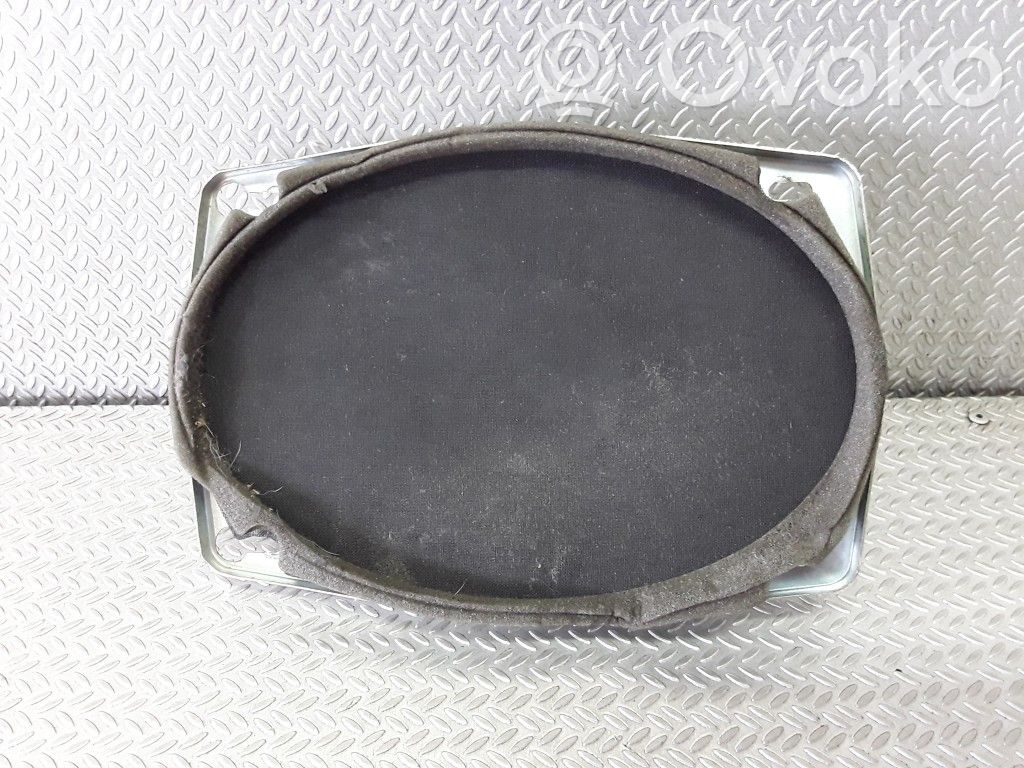 Chrysler Voyager Etuoven kaiutin 