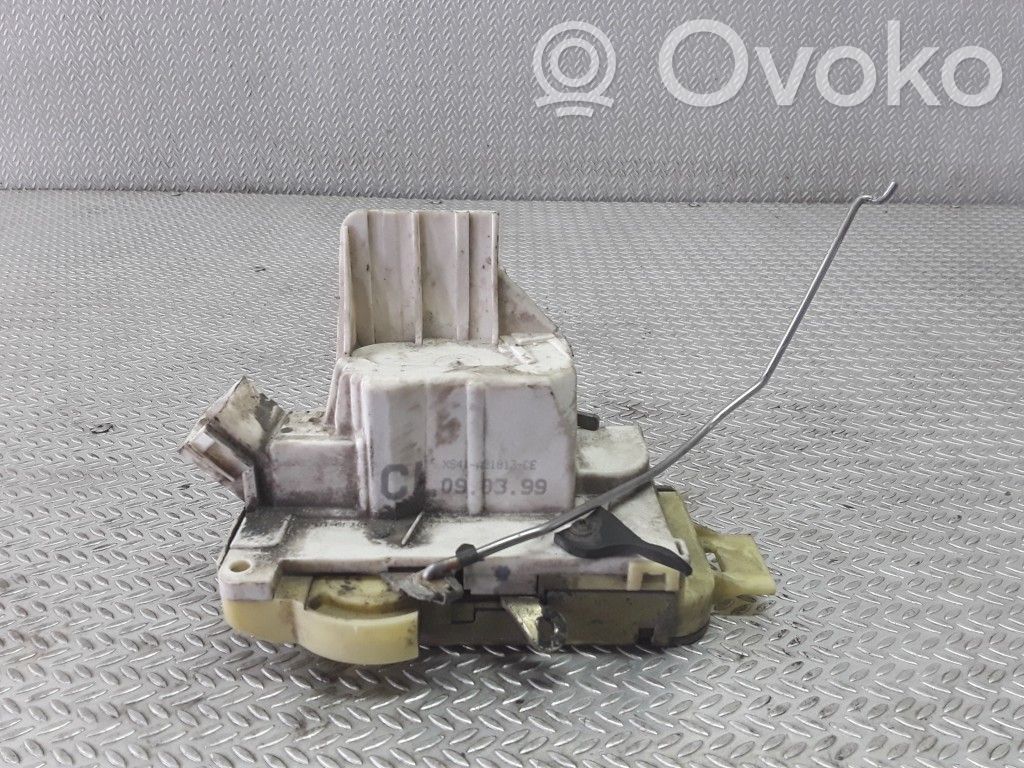 Ford Focus Aizmugurē slēdzene 