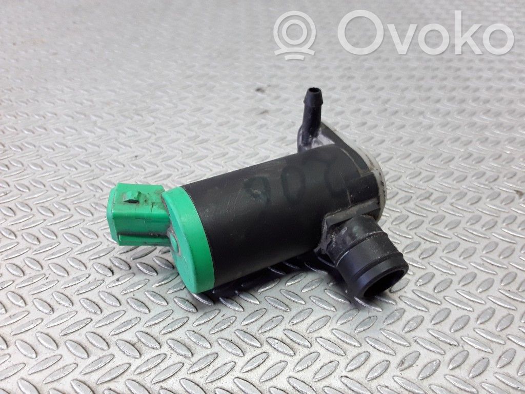Windscreen/windshield washer pump