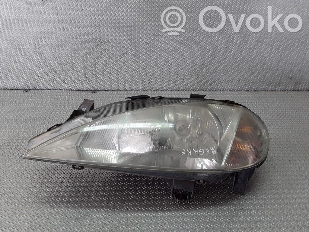 Renault Megane I Priekinis žibintas 