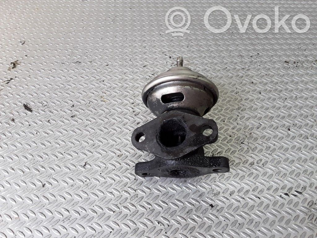 Volkswagen PASSAT B4 EGR vožtuvas 