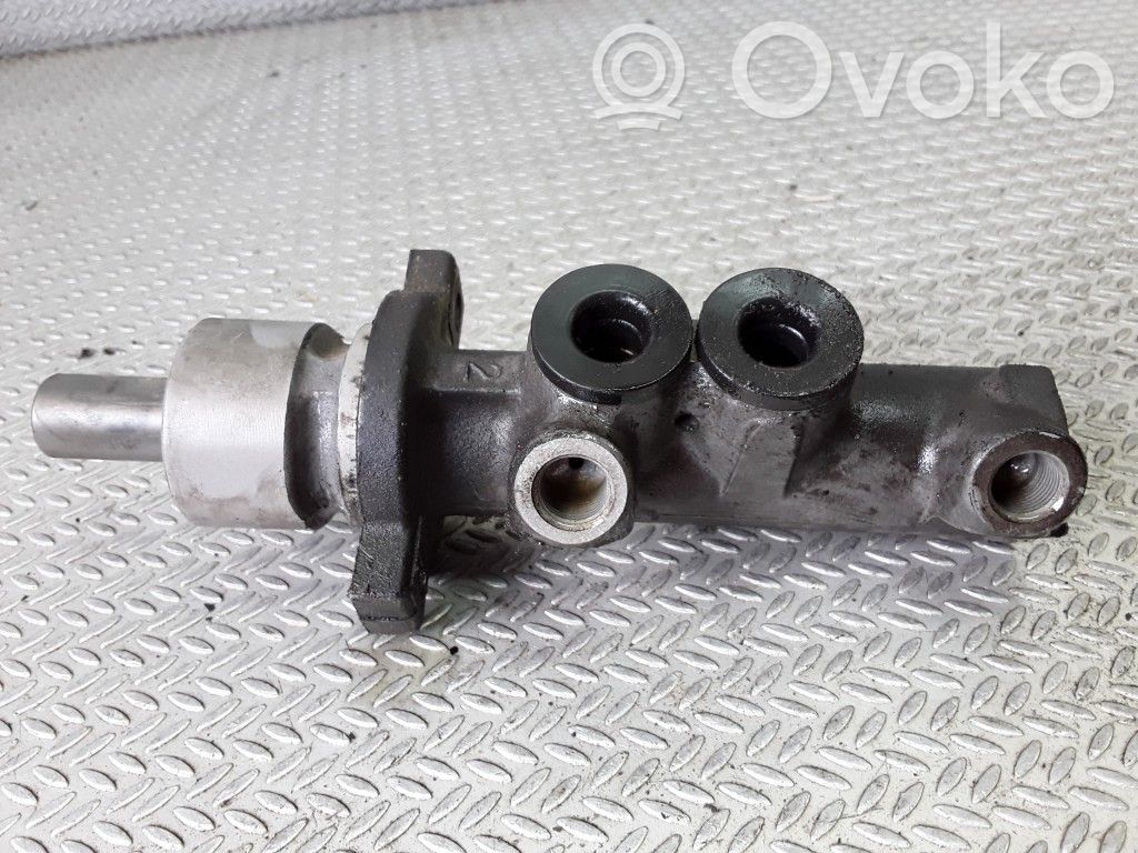 Master brake cylinder   311940