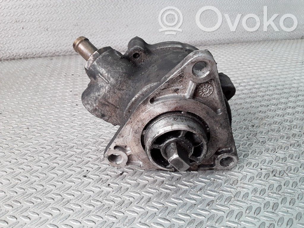 Vacuum pump   96111056