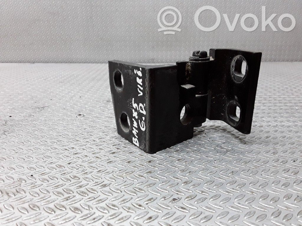 Rear door upper hinge   415282651629