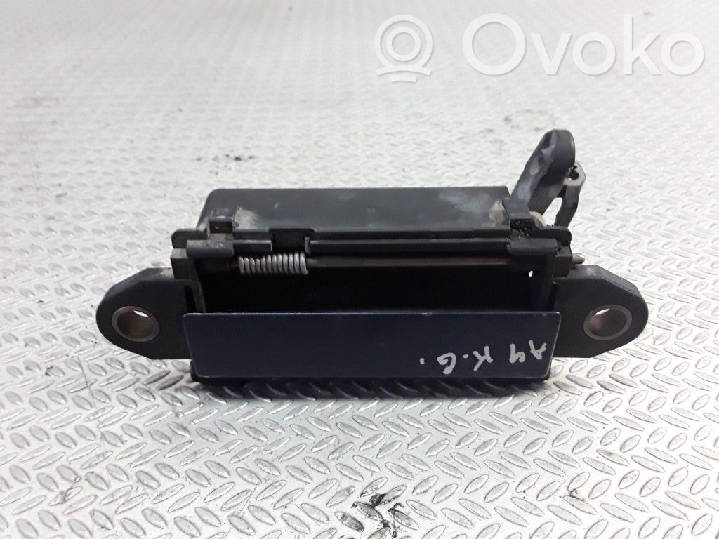 Manecilla externa puerta trasera   4A0839205F