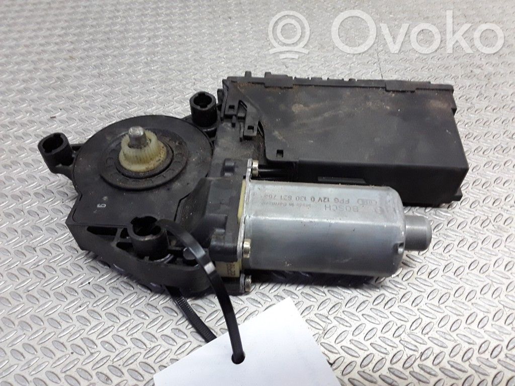 Audi A4 S4 B6 8E 8H Motorino alzacristalli della portiera anteriore 