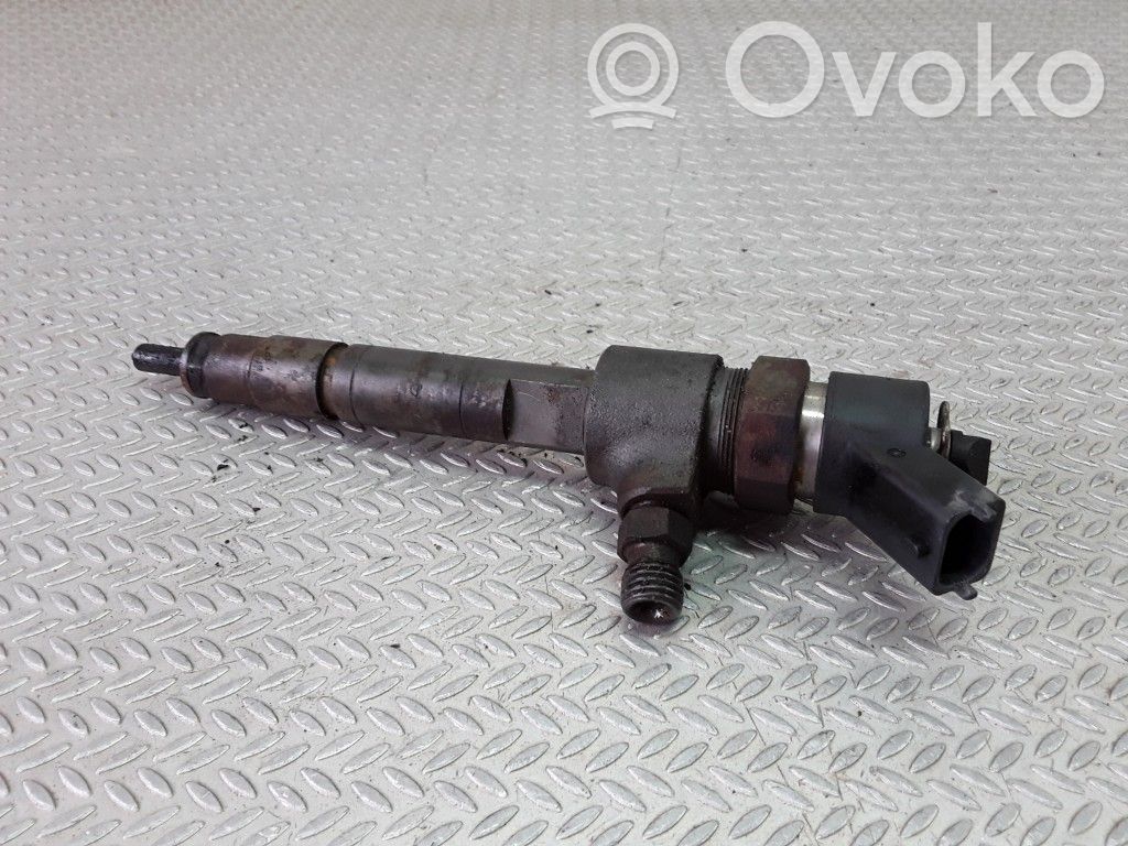 Inyector de combustible   0445110068