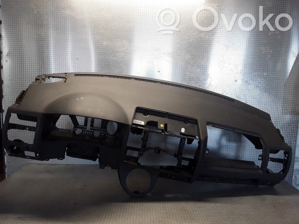 Volkswagen Transporter - Caravelle T5 Panel de instrumentos 
